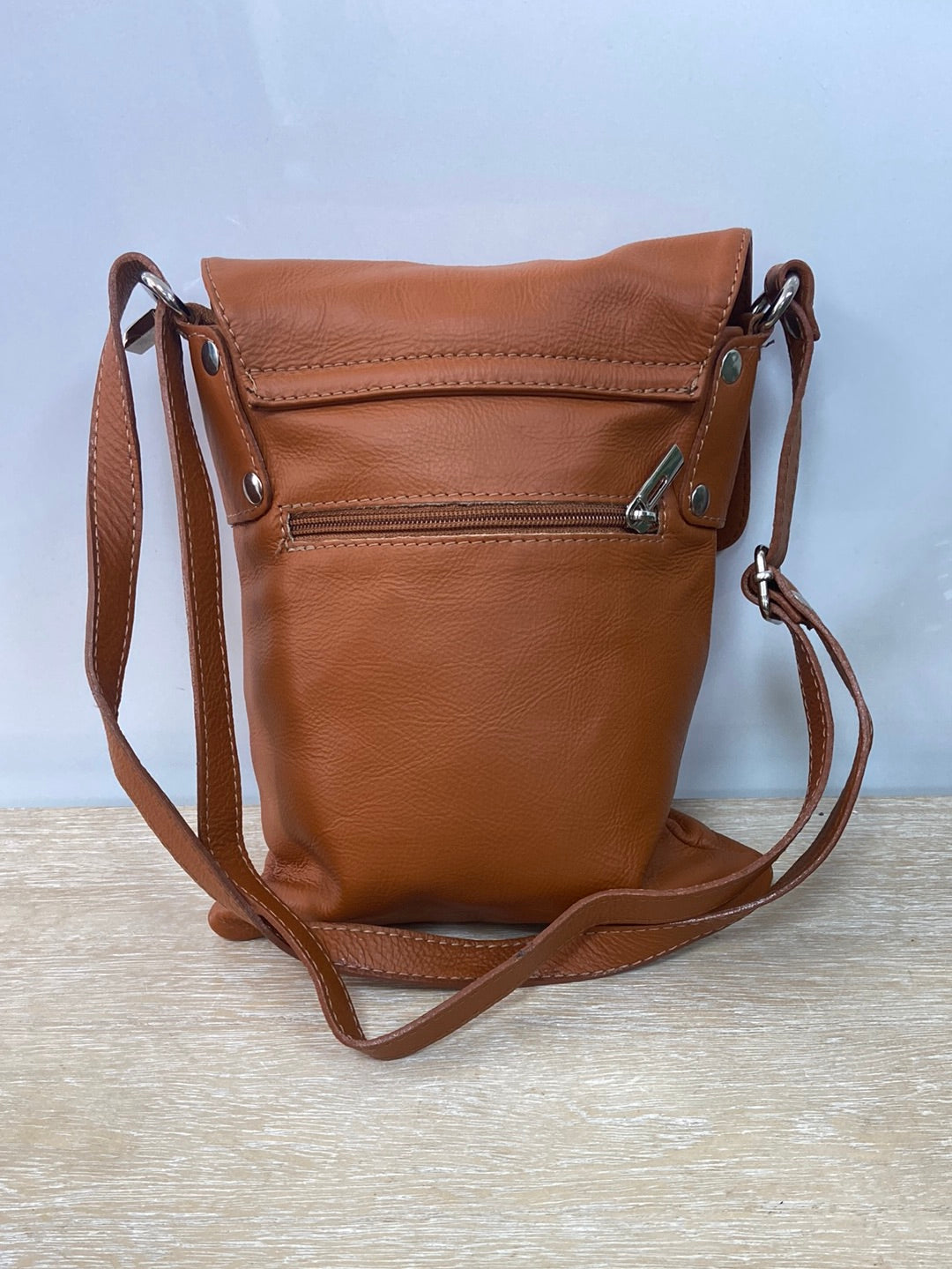 VERA PELLE.Bolso piel marrón