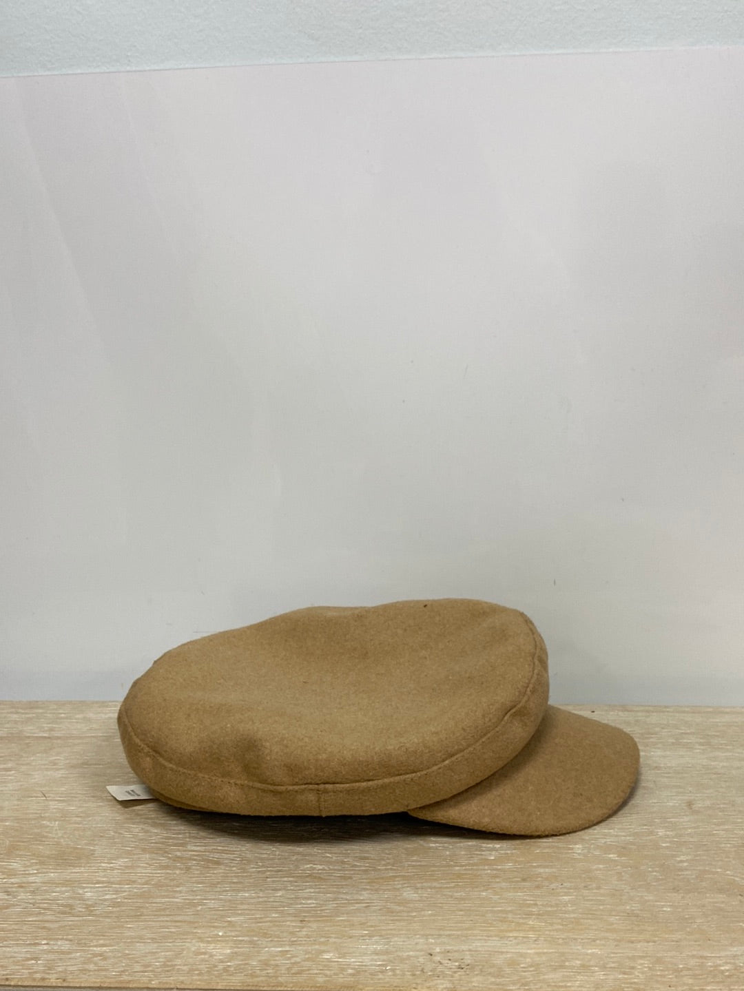 JUSTFAB. Beige Cap TM/L