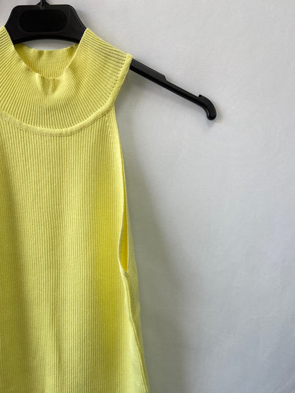 ZARA.Top punto halter Amarillo T.M