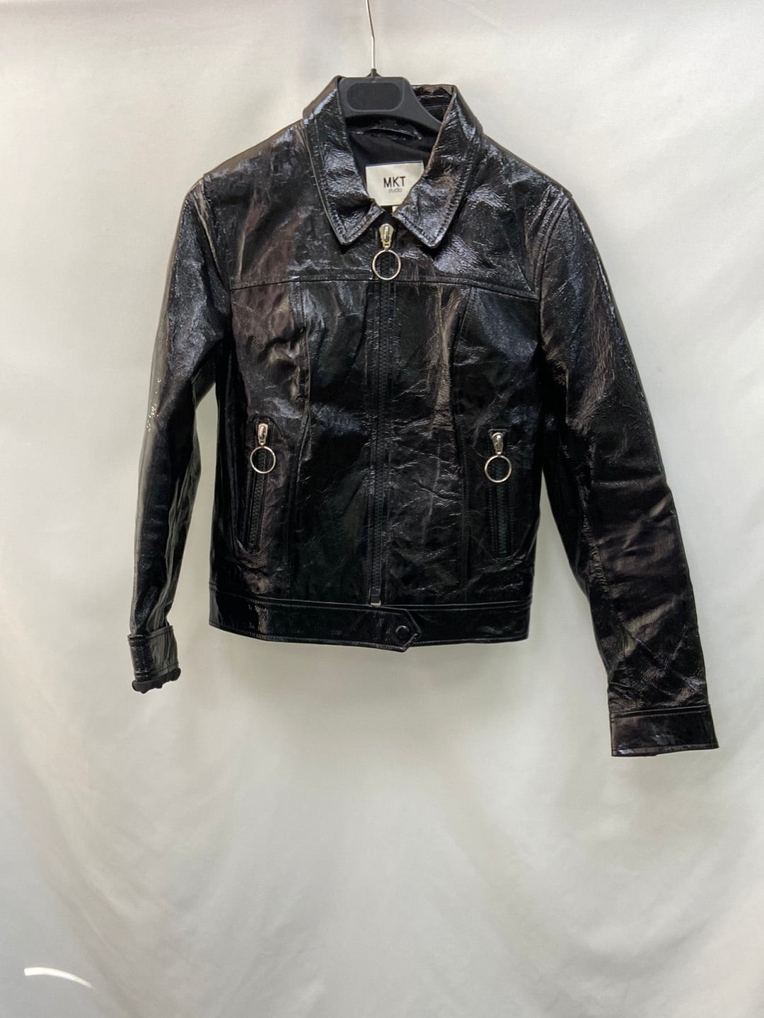MKT.Black leather jacket S.36