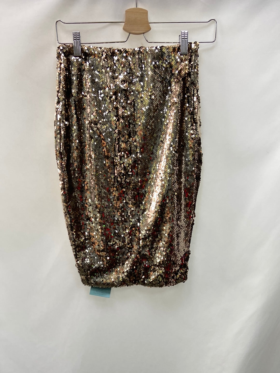 OTRAS.Falda lentejuelas doradas T.S