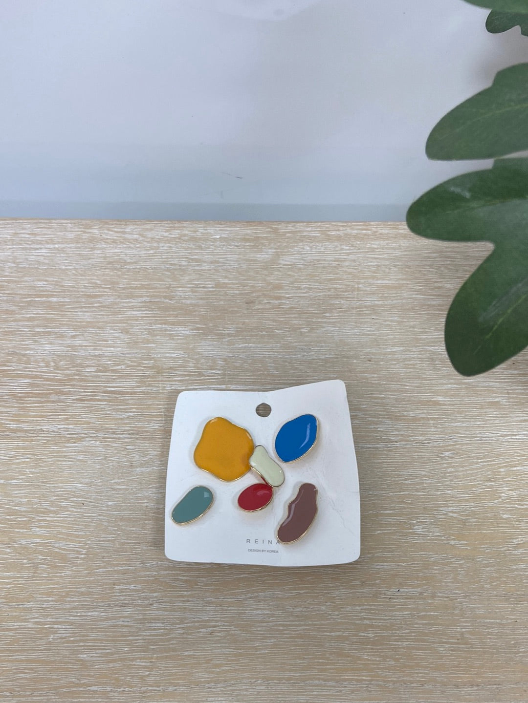 REINA.Set de pendientes formas y multicolor
