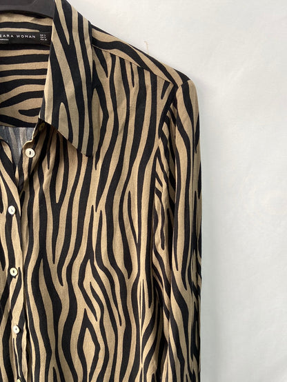 ZARA.Camisa fluida animal print T.S