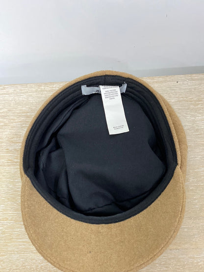 JUSTFAB. Beige Cap TM/L